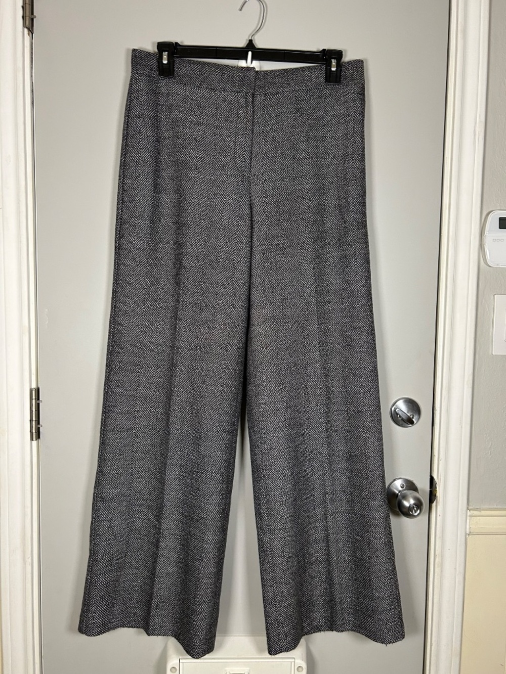 Ann Taylor Herringbone wide-leg wool trousers Sz 12, tweed, Capsule, career